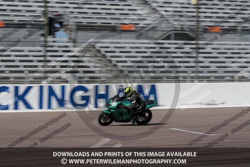 Rockingham no limits trackday;enduro digital images;event digital images;eventdigitalimages;no limits trackdays;peter wileman photography;racing digital images;rockingham raceway northamptonshire;rockingham trackday photographs;trackday digital images;trackday photos