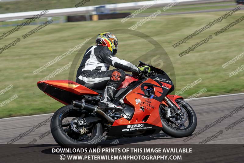 Rockingham no limits trackday;enduro digital images;event digital images;eventdigitalimages;no limits trackdays;peter wileman photography;racing digital images;rockingham raceway northamptonshire;rockingham trackday photographs;trackday digital images;trackday photos