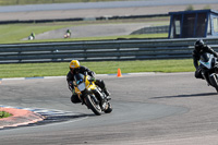 Rockingham-no-limits-trackday;enduro-digital-images;event-digital-images;eventdigitalimages;no-limits-trackdays;peter-wileman-photography;racing-digital-images;rockingham-raceway-northamptonshire;rockingham-trackday-photographs;trackday-digital-images;trackday-photos
