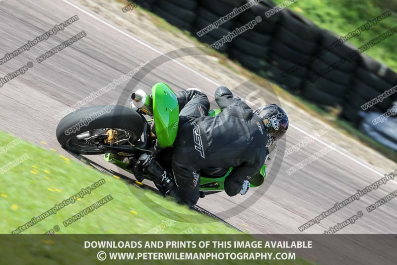 enduro digital images;event digital images;eventdigitalimages;lydden hill;lydden hill trackday photographs;lydden no limits trackday;lydden photographs;no limits trackdays;peter wileman photography;racing digital images;trackday digital images;trackday photos