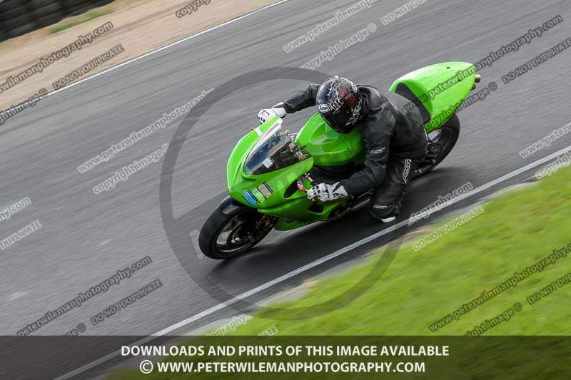 enduro digital images;event digital images;eventdigitalimages;lydden hill;lydden hill trackday photographs;lydden no limits trackday;lydden photographs;no limits trackdays;peter wileman photography;racing digital images;trackday digital images;trackday photos