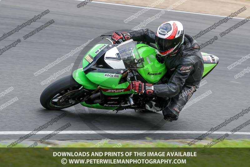 enduro digital images;event digital images;eventdigitalimages;lydden hill;lydden hill trackday photographs;lydden no limits trackday;lydden photographs;no limits trackdays;peter wileman photography;racing digital images;trackday digital images;trackday photos