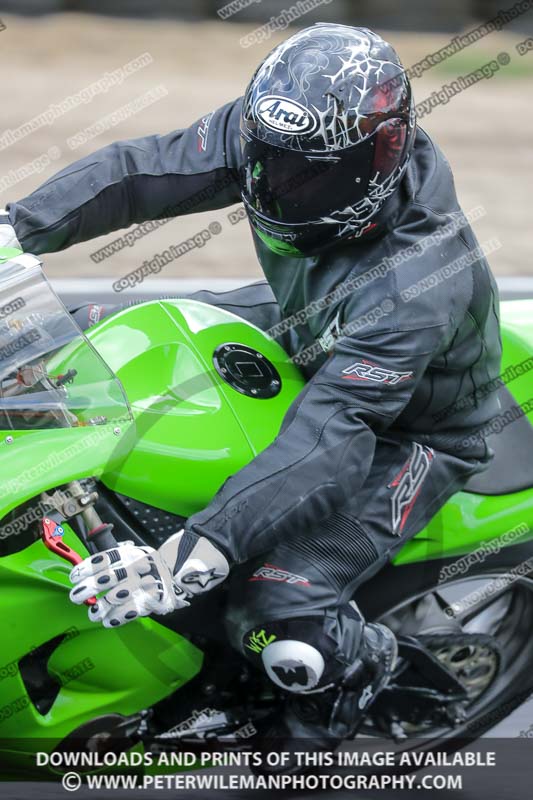 enduro digital images;event digital images;eventdigitalimages;lydden hill;lydden hill trackday photographs;lydden no limits trackday;lydden photographs;no limits trackdays;peter wileman photography;racing digital images;trackday digital images;trackday photos