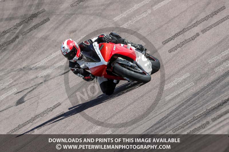 enduro digital images;event digital images;eventdigitalimages;lydden hill;lydden hill trackday photographs;lydden no limits trackday;lydden photographs;no limits trackdays;peter wileman photography;racing digital images;trackday digital images;trackday photos