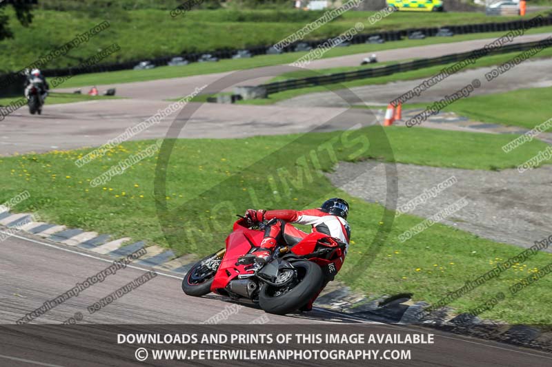 enduro digital images;event digital images;eventdigitalimages;lydden hill;lydden hill trackday photographs;lydden no limits trackday;lydden photographs;no limits trackdays;peter wileman photography;racing digital images;trackday digital images;trackday photos