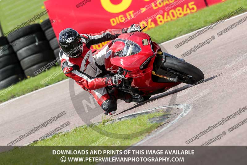 enduro digital images;event digital images;eventdigitalimages;lydden hill;lydden hill trackday photographs;lydden no limits trackday;lydden photographs;no limits trackdays;peter wileman photography;racing digital images;trackday digital images;trackday photos