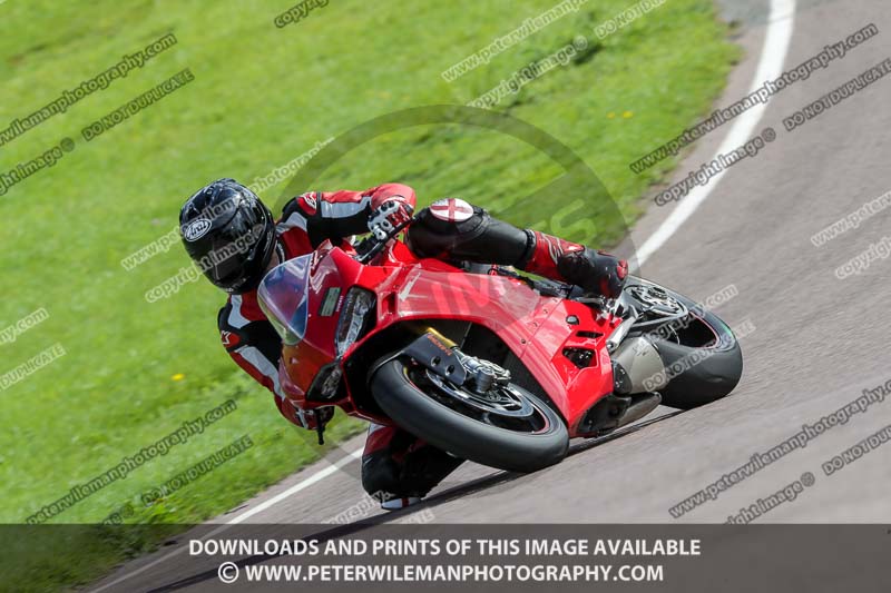 enduro digital images;event digital images;eventdigitalimages;lydden hill;lydden hill trackday photographs;lydden no limits trackday;lydden photographs;no limits trackdays;peter wileman photography;racing digital images;trackday digital images;trackday photos