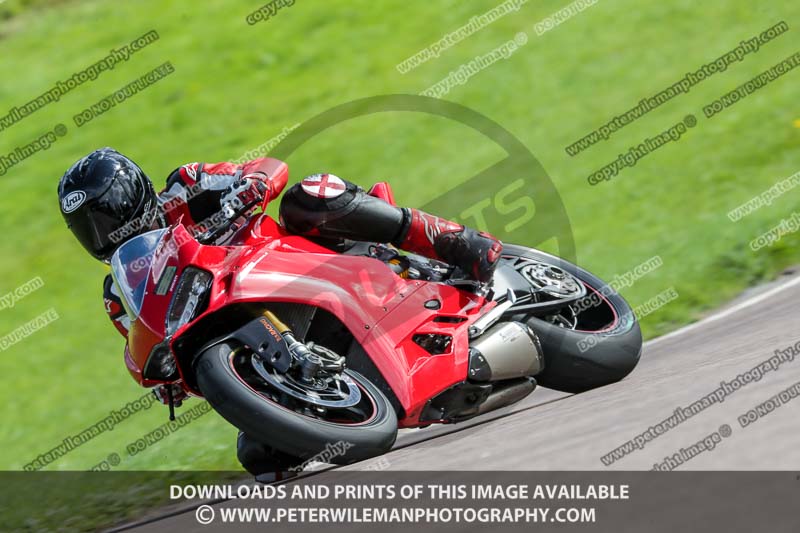 enduro digital images;event digital images;eventdigitalimages;lydden hill;lydden hill trackday photographs;lydden no limits trackday;lydden photographs;no limits trackdays;peter wileman photography;racing digital images;trackday digital images;trackday photos