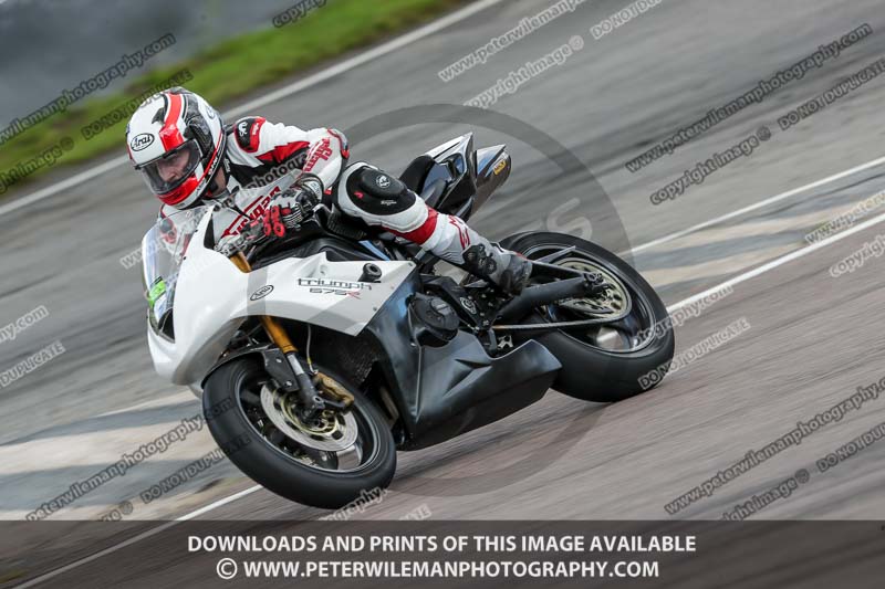 enduro digital images;event digital images;eventdigitalimages;lydden hill;lydden hill trackday photographs;lydden no limits trackday;lydden photographs;no limits trackdays;peter wileman photography;racing digital images;trackday digital images;trackday photos