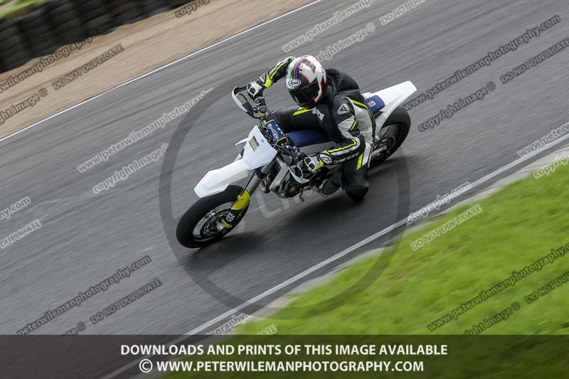 enduro digital images;event digital images;eventdigitalimages;lydden hill;lydden hill trackday photographs;lydden no limits trackday;lydden photographs;no limits trackdays;peter wileman photography;racing digital images;trackday digital images;trackday photos