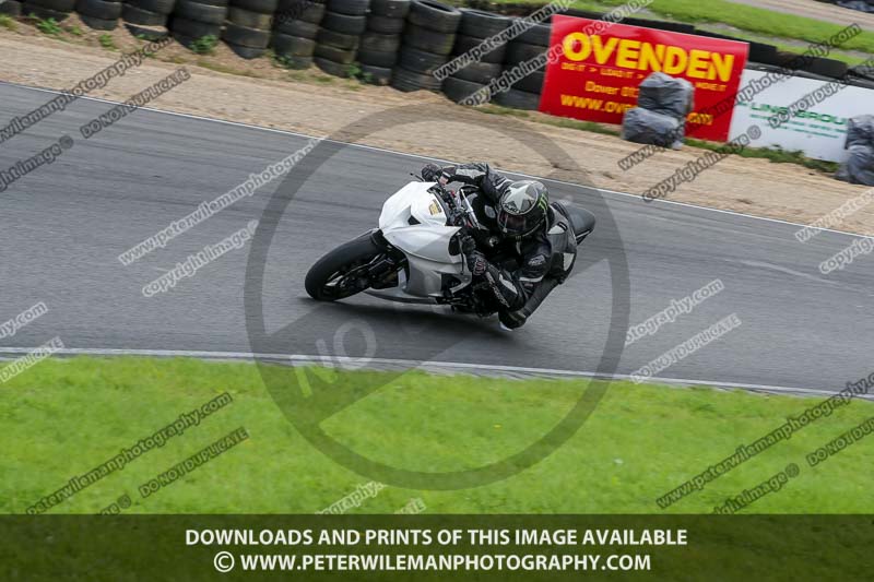 enduro digital images;event digital images;eventdigitalimages;lydden hill;lydden hill trackday photographs;lydden no limits trackday;lydden photographs;no limits trackdays;peter wileman photography;racing digital images;trackday digital images;trackday photos