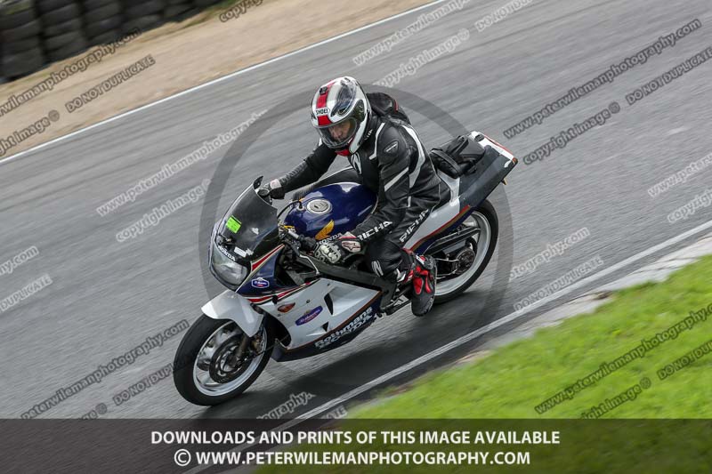 enduro digital images;event digital images;eventdigitalimages;lydden hill;lydden hill trackday photographs;lydden no limits trackday;lydden photographs;no limits trackdays;peter wileman photography;racing digital images;trackday digital images;trackday photos