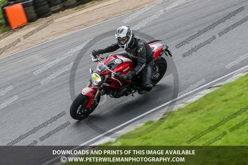 enduro digital images;event digital images;eventdigitalimages;lydden hill;lydden hill trackday photographs;lydden no limits trackday;lydden photographs;no limits trackdays;peter wileman photography;racing digital images;trackday digital images;trackday photos