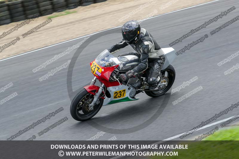 enduro digital images;event digital images;eventdigitalimages;lydden hill;lydden hill trackday photographs;lydden no limits trackday;lydden photographs;no limits trackdays;peter wileman photography;racing digital images;trackday digital images;trackday photos