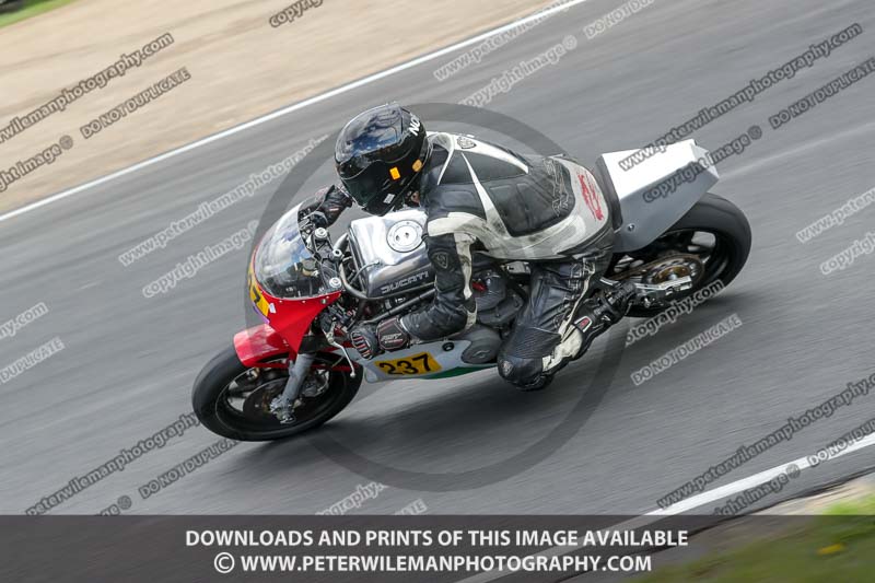 enduro digital images;event digital images;eventdigitalimages;lydden hill;lydden hill trackday photographs;lydden no limits trackday;lydden photographs;no limits trackdays;peter wileman photography;racing digital images;trackday digital images;trackday photos