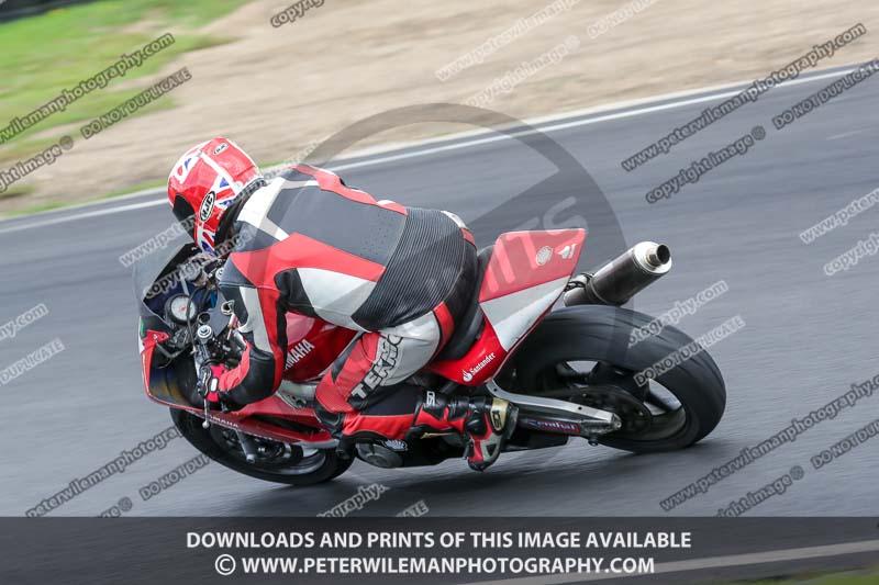enduro digital images;event digital images;eventdigitalimages;lydden hill;lydden hill trackday photographs;lydden no limits trackday;lydden photographs;no limits trackdays;peter wileman photography;racing digital images;trackday digital images;trackday photos