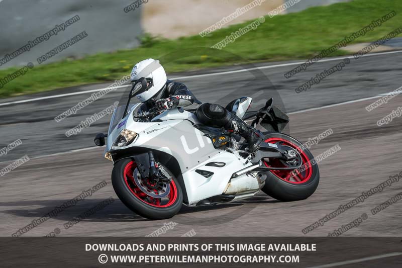 enduro digital images;event digital images;eventdigitalimages;lydden hill;lydden hill trackday photographs;lydden no limits trackday;lydden photographs;no limits trackdays;peter wileman photography;racing digital images;trackday digital images;trackday photos