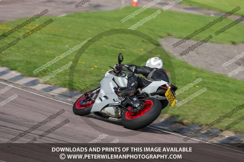 enduro digital images;event digital images;eventdigitalimages;lydden hill;lydden hill trackday photographs;lydden no limits trackday;lydden photographs;no limits trackdays;peter wileman photography;racing digital images;trackday digital images;trackday photos
