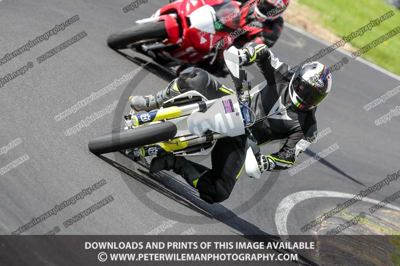 enduro digital images;event digital images;eventdigitalimages;lydden hill;lydden hill trackday photographs;lydden no limits trackday;lydden photographs;no limits trackdays;peter wileman photography;racing digital images;trackday digital images;trackday photos