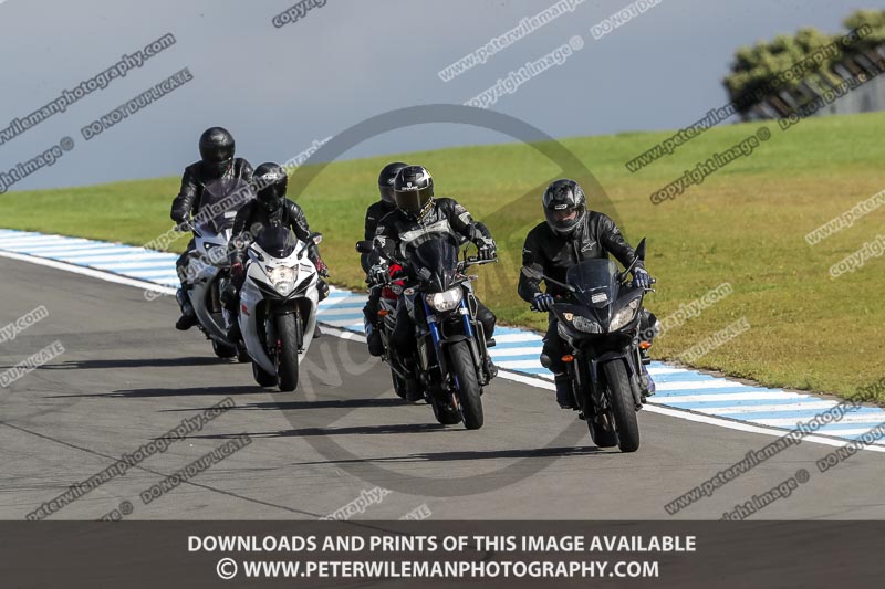 donington no limits trackday;donington park photographs;donington trackday photographs;no limits trackdays;peter wileman photography;trackday digital images;trackday photos