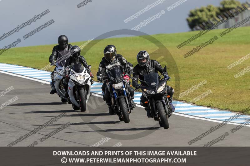 donington no limits trackday;donington park photographs;donington trackday photographs;no limits trackdays;peter wileman photography;trackday digital images;trackday photos