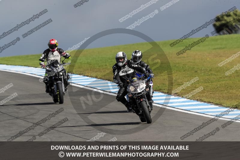 donington no limits trackday;donington park photographs;donington trackday photographs;no limits trackdays;peter wileman photography;trackday digital images;trackday photos