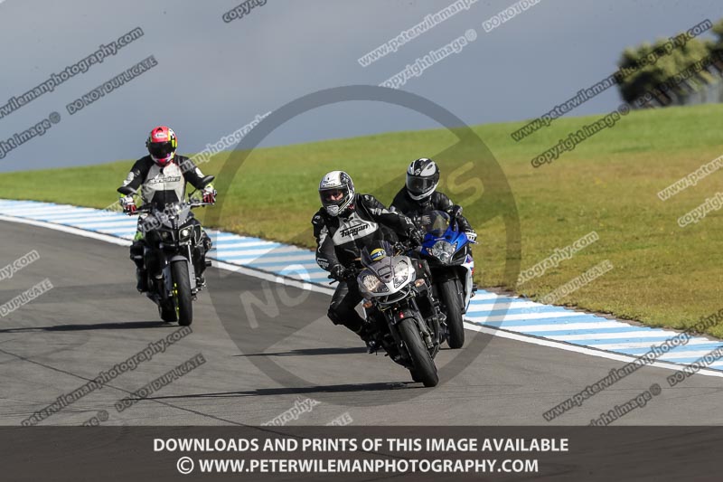 donington no limits trackday;donington park photographs;donington trackday photographs;no limits trackdays;peter wileman photography;trackday digital images;trackday photos