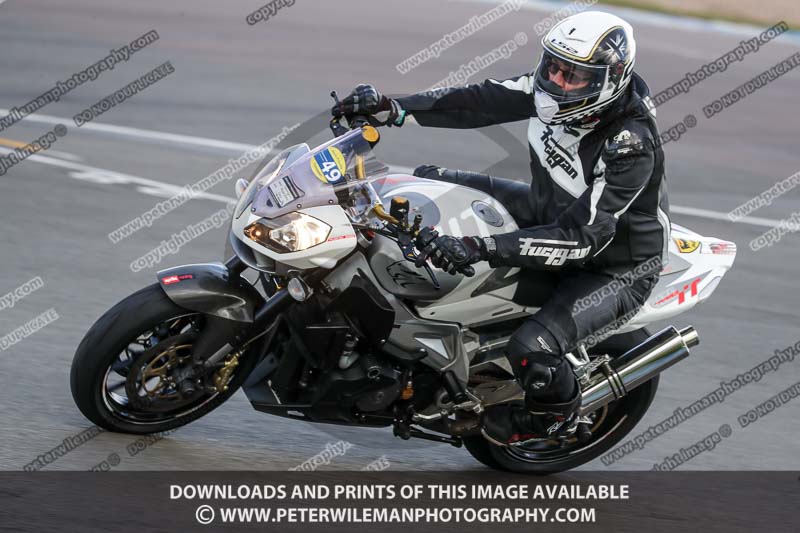 donington no limits trackday;donington park photographs;donington trackday photographs;no limits trackdays;peter wileman photography;trackday digital images;trackday photos