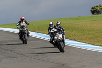 donington-no-limits-trackday;donington-park-photographs;donington-trackday-photographs;no-limits-trackdays;peter-wileman-photography;trackday-digital-images;trackday-photos