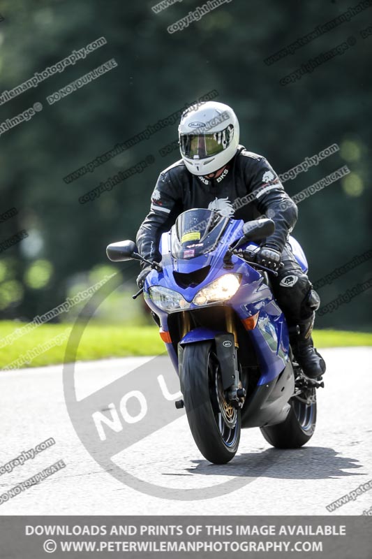 cadwell no limits trackday;cadwell park;cadwell park photographs;cadwell trackday photographs;enduro digital images;event digital images;eventdigitalimages;no limits trackdays;peter wileman photography;racing digital images;trackday digital images;trackday photos