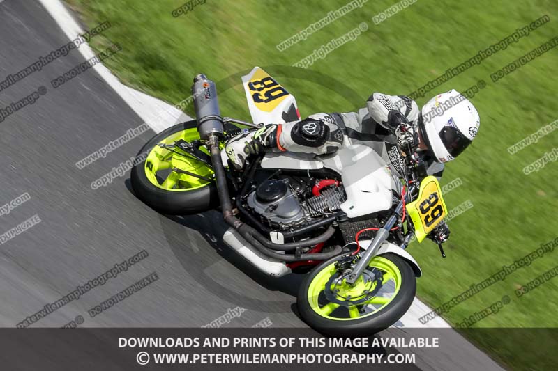 cadwell no limits trackday;cadwell park;cadwell park photographs;cadwell trackday photographs;enduro digital images;event digital images;eventdigitalimages;no limits trackdays;peter wileman photography;racing digital images;trackday digital images;trackday photos