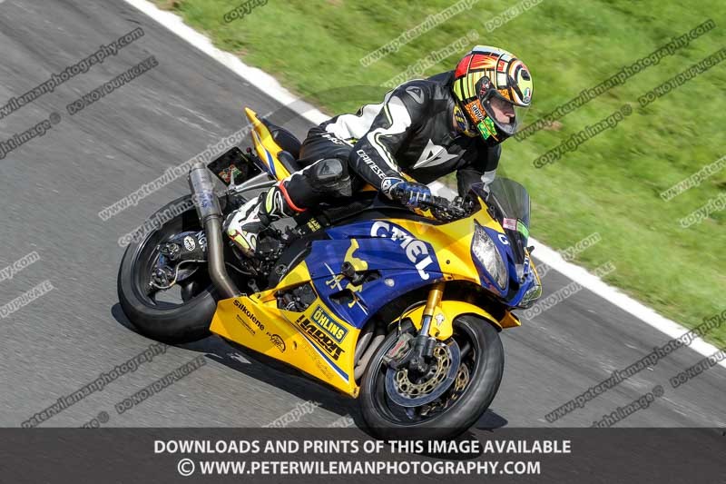 cadwell no limits trackday;cadwell park;cadwell park photographs;cadwell trackday photographs;enduro digital images;event digital images;eventdigitalimages;no limits trackdays;peter wileman photography;racing digital images;trackday digital images;trackday photos