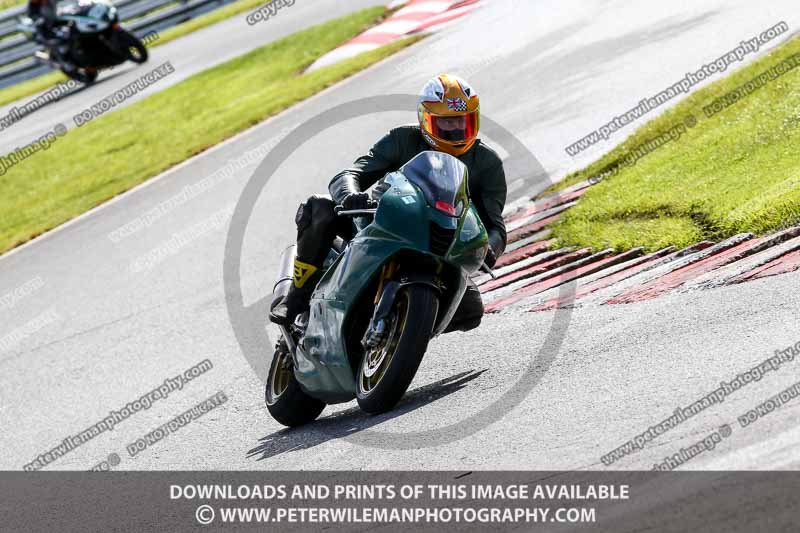 anglesey;brands hatch;cadwell park;croft;donington park;enduro digital images;event digital images;eventdigitalimages;mallory;no limits;oulton park;peter wileman photography;racing digital images;silverstone;snetterton;trackday digital images;trackday photos;vmcc banbury run;welsh 2 day enduro