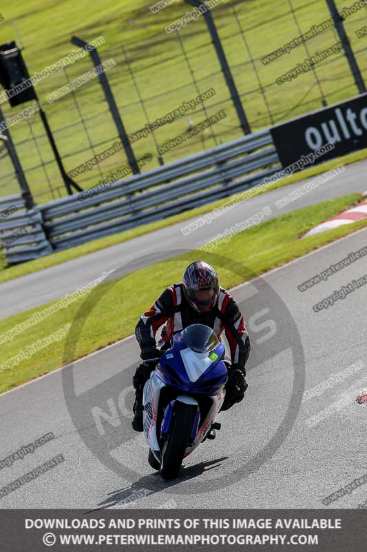 anglesey;brands hatch;cadwell park;croft;donington park;enduro digital images;event digital images;eventdigitalimages;mallory;no limits;oulton park;peter wileman photography;racing digital images;silverstone;snetterton;trackday digital images;trackday photos;vmcc banbury run;welsh 2 day enduro