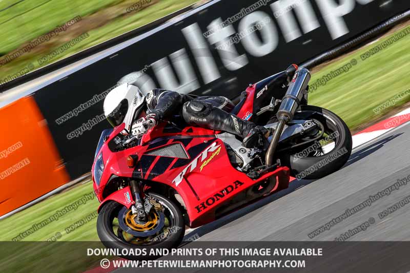 anglesey;brands hatch;cadwell park;croft;donington park;enduro digital images;event digital images;eventdigitalimages;mallory;no limits;oulton park;peter wileman photography;racing digital images;silverstone;snetterton;trackday digital images;trackday photos;vmcc banbury run;welsh 2 day enduro