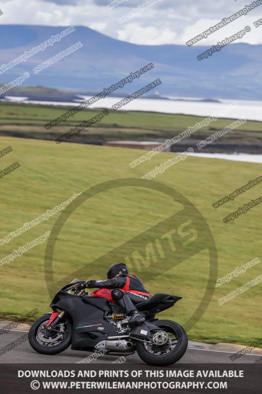 anglesey no limits trackday;anglesey photographs;anglesey trackday photographs;enduro digital images;event digital images;eventdigitalimages;no limits trackdays;peter wileman photography;racing digital images;trac mon;trackday digital images;trackday photos;ty croes
