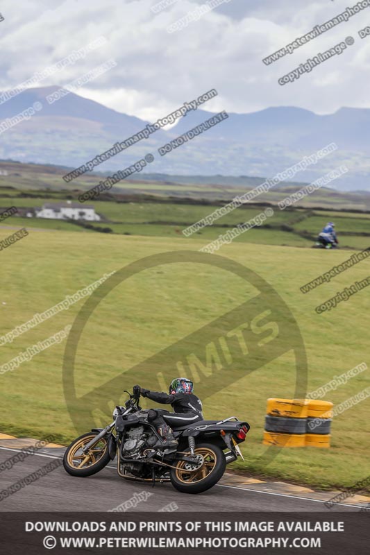 anglesey no limits trackday;anglesey photographs;anglesey trackday photographs;enduro digital images;event digital images;eventdigitalimages;no limits trackdays;peter wileman photography;racing digital images;trac mon;trackday digital images;trackday photos;ty croes