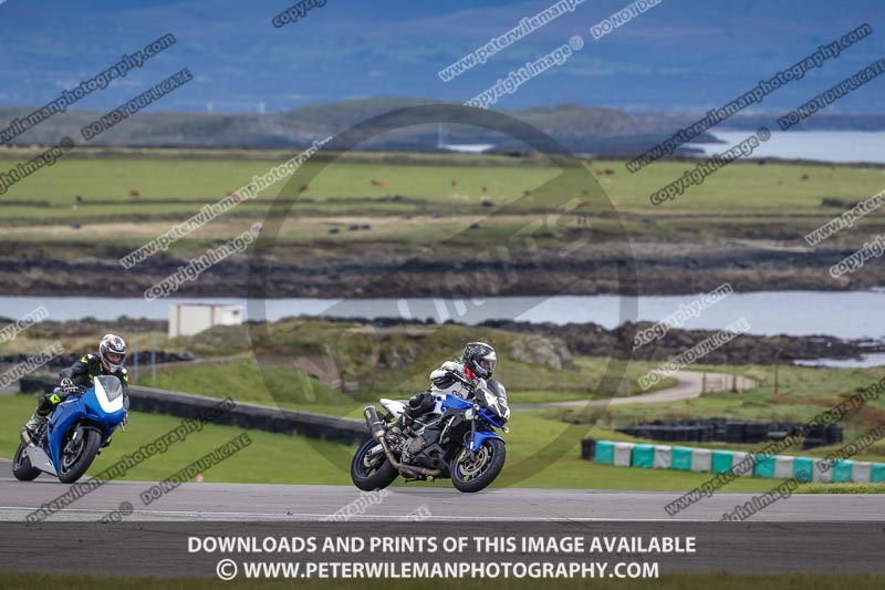 anglesey no limits trackday;anglesey photographs;anglesey trackday photographs;enduro digital images;event digital images;eventdigitalimages;no limits trackdays;peter wileman photography;racing digital images;trac mon;trackday digital images;trackday photos;ty croes