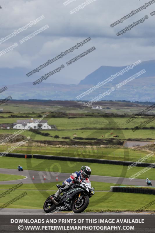 anglesey no limits trackday;anglesey photographs;anglesey trackday photographs;enduro digital images;event digital images;eventdigitalimages;no limits trackdays;peter wileman photography;racing digital images;trac mon;trackday digital images;trackday photos;ty croes