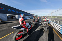 donington-no-limits-trackday;donington-park-photographs;donington-trackday-photographs;no-limits-trackdays;peter-wileman-photography;trackday-digital-images;trackday-photos