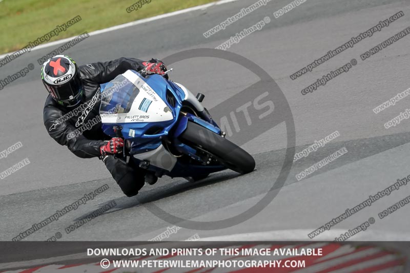 anglesey;brands hatch;cadwell park;croft;donington park;enduro digital images;event digital images;eventdigitalimages;mallory;no limits;oulton park;peter wileman photography;racing digital images;silverstone;snetterton;trackday digital images;trackday photos;vmcc banbury run;welsh 2 day enduro