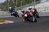 brands-hatch-photographs;brands-no-limits-trackday;cadwell-trackday-photographs;enduro-digital-images;event-digital-images;eventdigitalimages;no-limits-trackdays;peter-wileman-photography;racing-digital-images;trackday-digital-images;trackday-photos