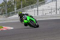 brands-hatch-photographs;brands-no-limits-trackday;cadwell-trackday-photographs;enduro-digital-images;event-digital-images;eventdigitalimages;no-limits-trackdays;peter-wileman-photography;racing-digital-images;trackday-digital-images;trackday-photos