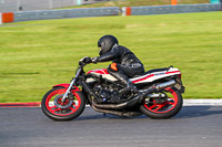 brands-hatch-photographs;brands-no-limits-trackday;cadwell-trackday-photographs;enduro-digital-images;event-digital-images;eventdigitalimages;no-limits-trackdays;peter-wileman-photography;racing-digital-images;trackday-digital-images;trackday-photos