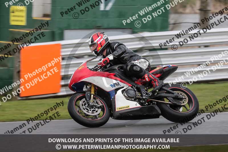 anglesey;brands hatch;cadwell park;croft;donington park;enduro digital images;event digital images;eventdigitalimages;mallory;no limits;oulton park;peter wileman photography;racing digital images;silverstone;snetterton;trackday digital images;trackday photos;vmcc banbury run;welsh 2 day enduro