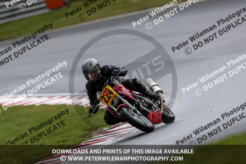 anglesey;brands hatch;cadwell park;croft;donington park;enduro digital images;event digital images;eventdigitalimages;mallory;no limits;oulton park;peter wileman photography;racing digital images;silverstone;snetterton;trackday digital images;trackday photos;vmcc banbury run;welsh 2 day enduro