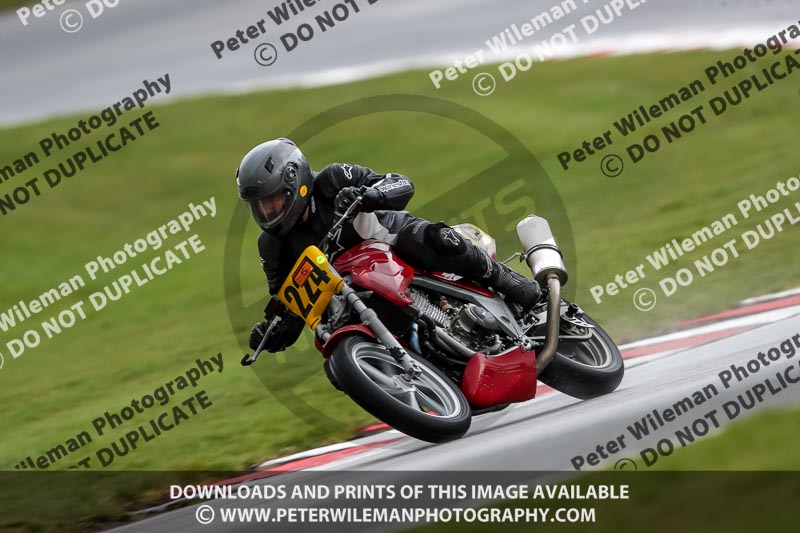 anglesey;brands hatch;cadwell park;croft;donington park;enduro digital images;event digital images;eventdigitalimages;mallory;no limits;oulton park;peter wileman photography;racing digital images;silverstone;snetterton;trackday digital images;trackday photos;vmcc banbury run;welsh 2 day enduro