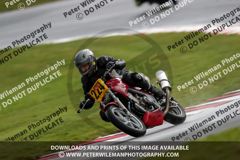 anglesey;brands hatch;cadwell park;croft;donington park;enduro digital images;event digital images;eventdigitalimages;mallory;no limits;oulton park;peter wileman photography;racing digital images;silverstone;snetterton;trackday digital images;trackday photos;vmcc banbury run;welsh 2 day enduro