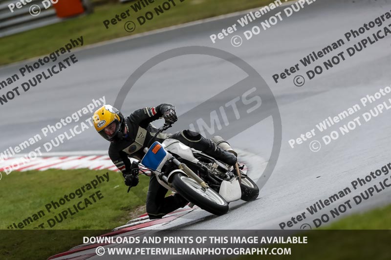 anglesey;brands hatch;cadwell park;croft;donington park;enduro digital images;event digital images;eventdigitalimages;mallory;no limits;oulton park;peter wileman photography;racing digital images;silverstone;snetterton;trackday digital images;trackday photos;vmcc banbury run;welsh 2 day enduro