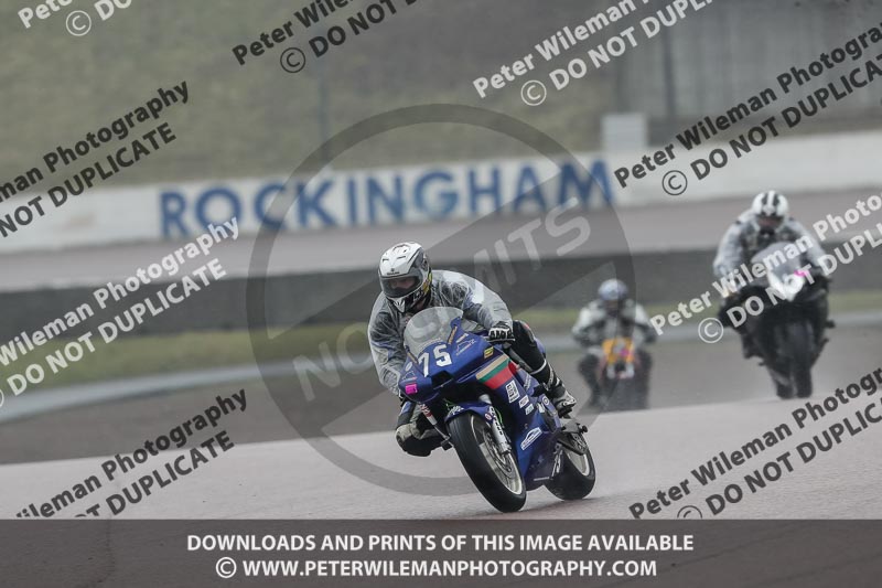 Rockingham no limits trackday;enduro digital images;event digital images;eventdigitalimages;no limits trackdays;peter wileman photography;racing digital images;rockingham raceway northamptonshire;rockingham trackday photographs;trackday digital images;trackday photos